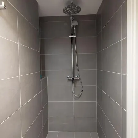 Studio-duplex Tower