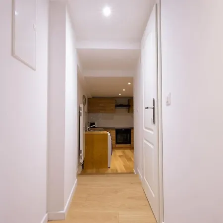 Studio-duplex Tower